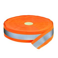 Reflexní našívací páska kombinovaná - š. 50 mm - balení 5 m Reflexní našívací páska kombinovaná - š. 50 mm - balení 5 m